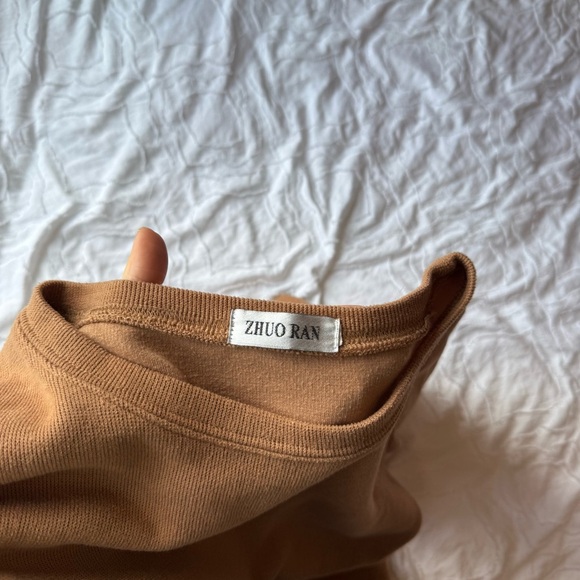 Zhukov Ran Tan Women's Crew Neck Sweater Basic Fall Layering Piece - Picture 5 of 6